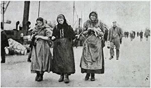 Images Dated 25th January 2021: Scotch Herring Women Workers 1902