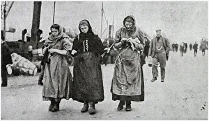 Images Dated 25th January 2021: Scotch Herring Women Workers 1902
