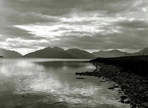 Images Dated 17th February 2016: Scotland, Ballachulish - Loch Linnhe - reflections of the mo
