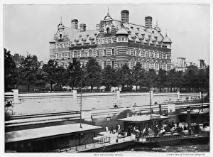 Scotland Yard / Exterior