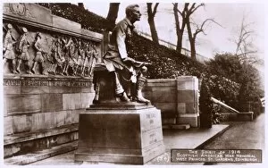 Answering Gallery: Scots American War Memorial, Edinburgh, Scotland