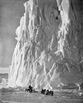 Exploration Collection: Scott Polar Expedition - point of the Barne Glacier