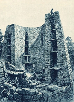 Images Dated 3rd February 2017: A Scottish broch, reconstruction
