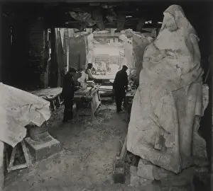 Sagrada Prints: Sculpture workshop in the Sagrada Familia of