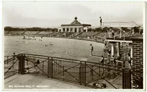 Diver Collection: Sea Bathing Pool (Lido) at Southport, Lancashire, England