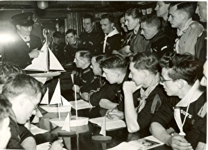 Images Dated 23rd January 2012: Sea Scouts receiving sailing instruction