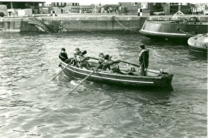 Images Dated 23rd January 2012: Sea Scouts rowing whaler, London Docks