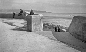 Local Collection: Sea wall and esplanade, Kirkcaldy, Fife, Scotland
