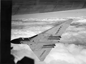 Vulcan Prints: The second production Avro Vulcan B1 XA890