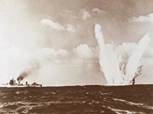 Exploit Gallery: Second World War. Underwater mine explosion