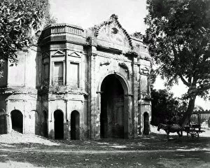 Archway Gallery: Secundra Bagh Gate, Lucknow, Uttar Pradesh, India