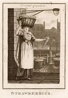 Images Dated 7th June 2018: SELLING STRAWBERRIES