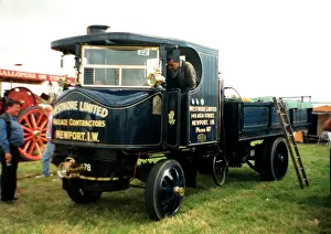 Sentinel Wagon number: 6887, Vectis Knight