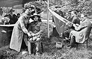 Blind Collection: Servicemen blinded during WW1 learning to make baskets