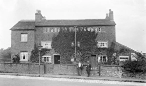 Amid Gallery: Seventeen Windows, Marple, Cheshire