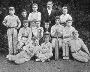 Images Dated 13th July 2017: Shaftesbury Home, Bisley - Farm School Cricket Team