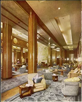 Ship/Q Mary (Lounge)