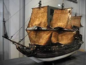 Indies Prints: Ships model of the Prins Willem, 1651. Wood