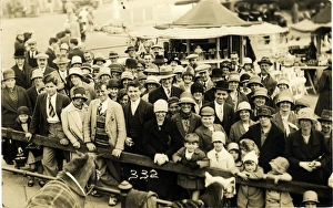 Shooting Collection: Shooting Gallery & Crowd, Bournemouth, England