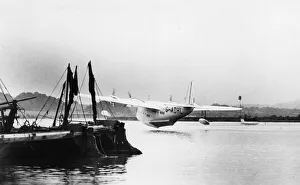 Images Dated 4th February 2019: Short Empire flying boat Canopus on the Medway, Kent