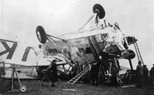 Short L17 Syrinx G-ACJK of Imperial Airways overturned