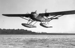 Short S11 Valetta G-aJY as a seaplane