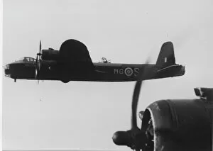Stirling Gallery: Short S29 Stirling I of No 7 Squadron, flying