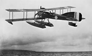 WWI Aircraft Collection: Short seaplane Type 184 in flight, WW1