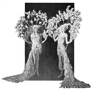 Two showgirls in James Kleins Tausend Nackte Frauen (A Thousand Naked Women)
