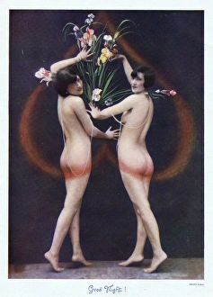 Images Dated 15th July 2013: Two showgirls in Palace Aux Femmes, Palace Theatre