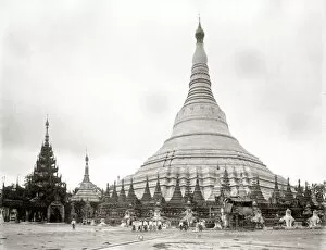 Yangon Collection: Shwe Dagon Pagoda, Ragoon, Yangon, Burma, Myanmar