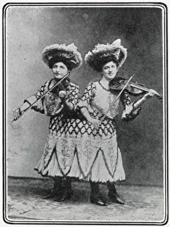 Oddities Gallery: Siamese twins, Rosa and Josphine Blazek 1910