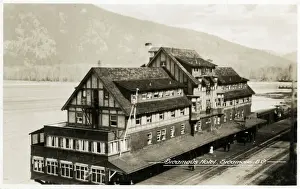 Columbia Prints: Sicamous Hotel, Sicamous, British Columbia, Canada