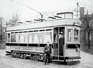 Single deck tram, Burnley, early 1900s