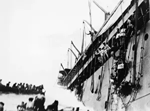 Escaping Prints: Sinking of the French liner Sontay, Mediterranean, WW1