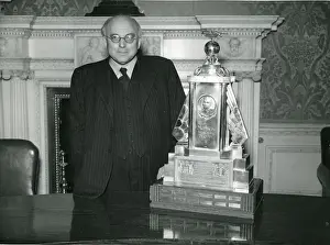 Bennett Prints: Sir Bennett Melvill Jones, CBE, HonFRAeS, 1887-1975, wa?