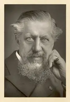 Sir Edwin Arnold (Photo)
