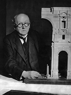 Images Dated 19th September 2017: Sir Edwin Lutyens
