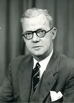 Sir George Gardner, KBE, CB, HonFRAeS, Royal Aeronautica?