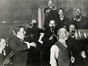 Trombone Prints: Sir Harry Lauder recording with an orchestra