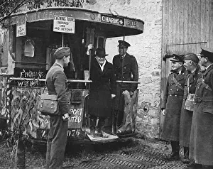 Kingsley Prints: Sir Kingsley Wood visits the RAF in France, 1939