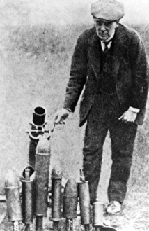 Images Dated 16th August 2011: Sir WIlfred Stokes