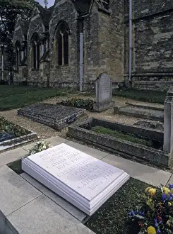 Sir Winston Churchills Grave