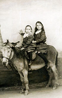 Siblings Collection: Two sisters posing for a photograph - Blackpool, Lancashire