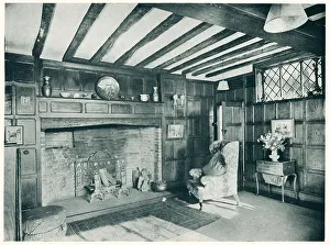 Edgar Collection: Sitting Room Fire, Quarry Street, Guildford