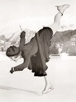Skates Gallery: Skater Soni Hennie San Moritz, Switzerland, 1933