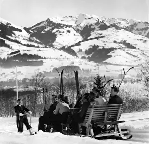 To Wed Prints: Ski Sledge 1930S