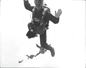 Divers Prints: Sky divers freefalling - they belong to the RAF Falcons freefall team