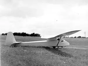 Slingsby Prints: Slingsby T.21 training glider rolling on launch