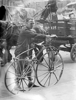 Traffic Prints: Slow Velocipede